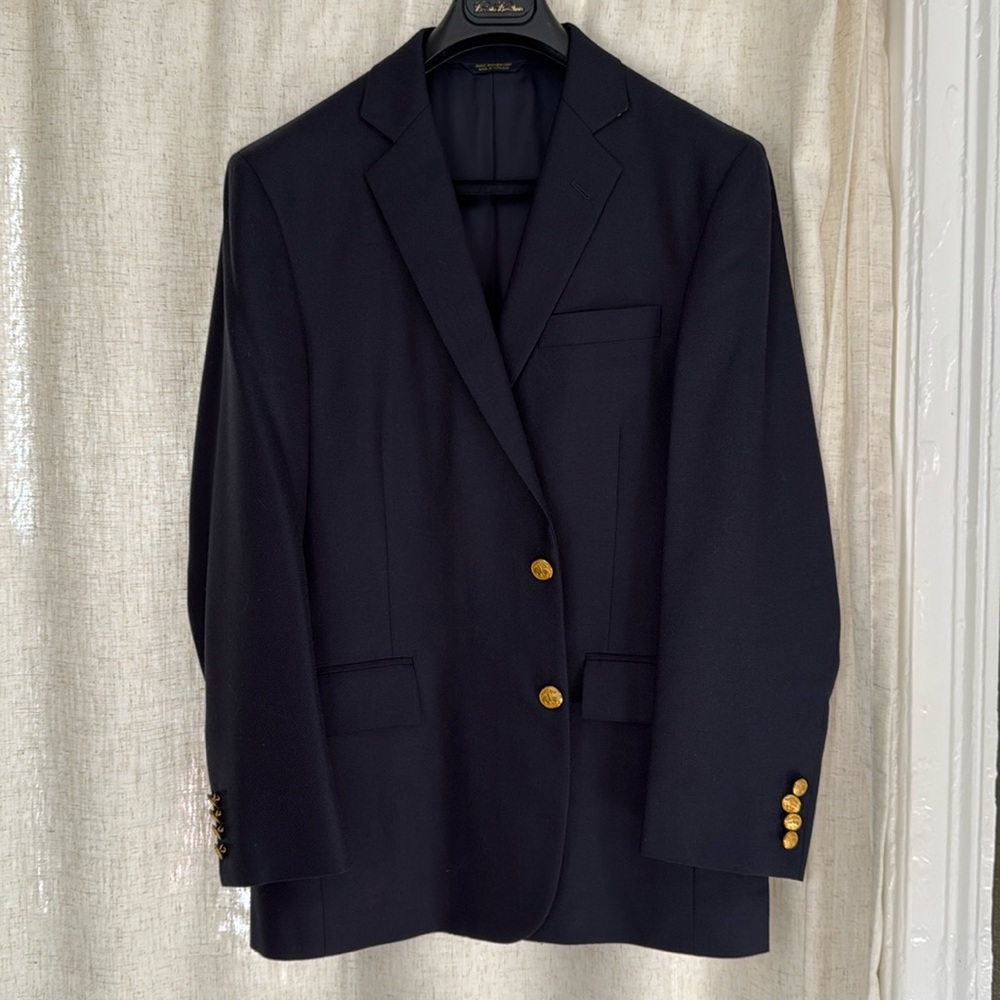 Brooks Brothers 41R Navy Blazer w Gold Buttons